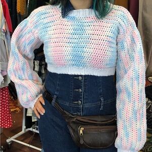 Cotton Candy Bubble Sleeve Crochet Crop